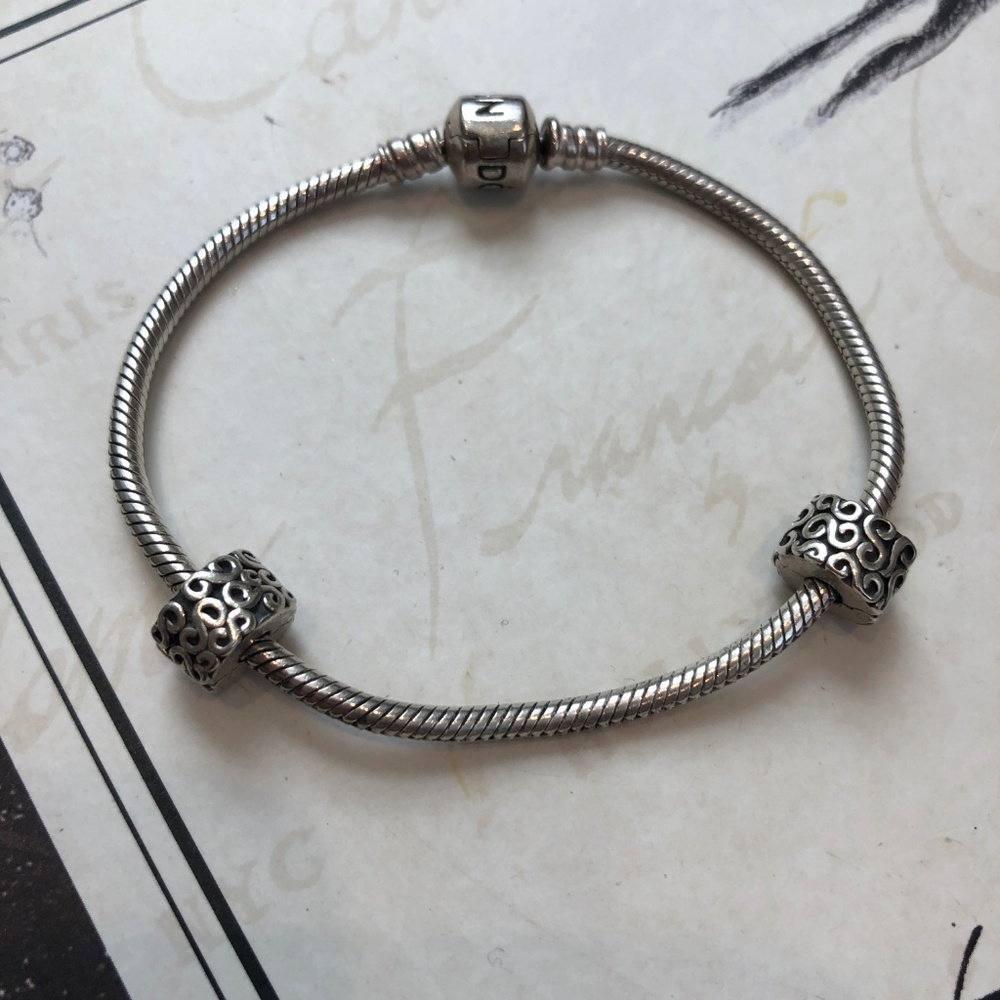 Pandora Bracelet with 2 stoppers